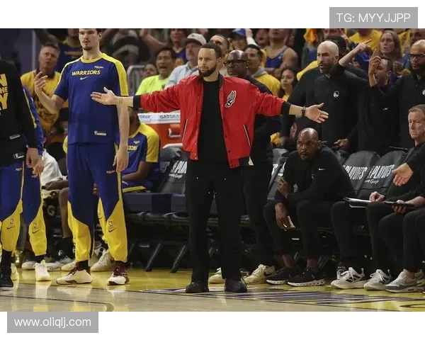 NBA赛季最新动态：超级球星伤情更新及各队阵容调整引关注